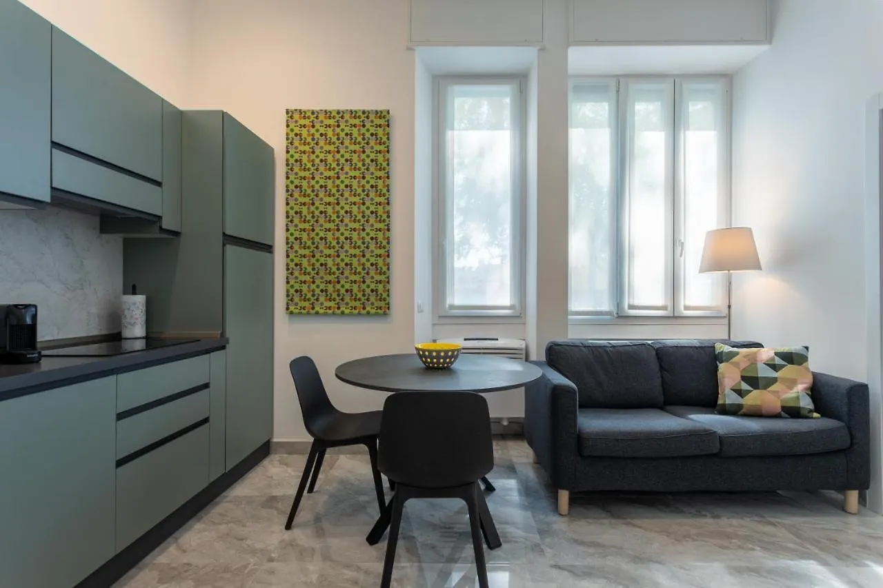Apartment Luna Homes - Bilocale In Mac Mahon Milan