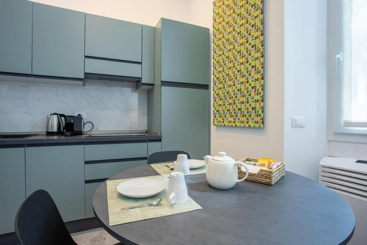 Luna Homes - Bilocale In Mac Mahon Milan Apartment