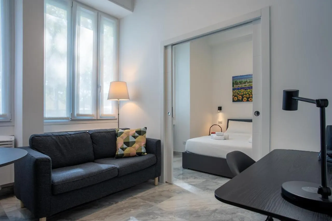 Luna Homes - Bilocale In Mac Mahon Milan Italy