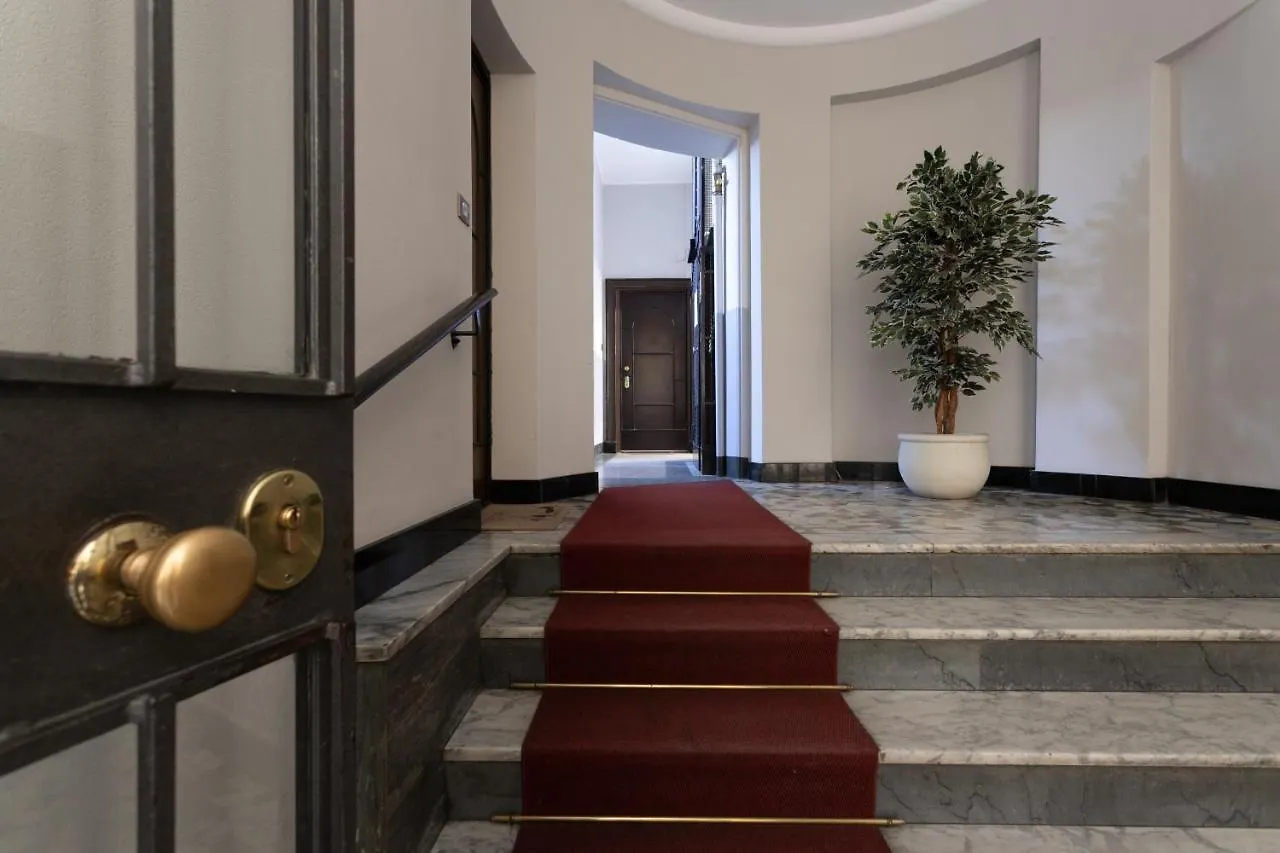 Luna Homes - Bilocale In Mac Mahon Milan 0*,