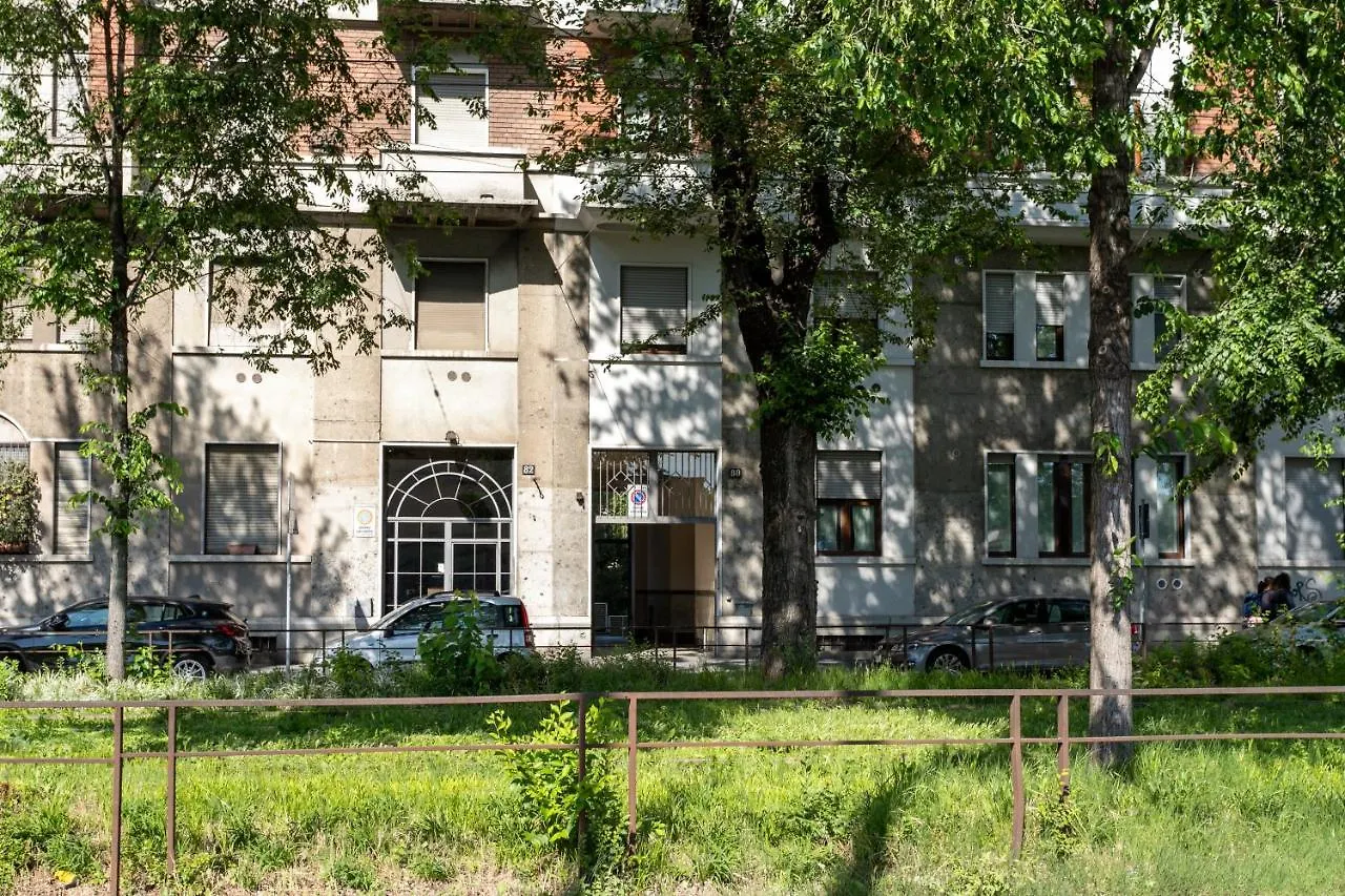 Luna Homes - Bilocale In Mac Mahon Milan Apartment